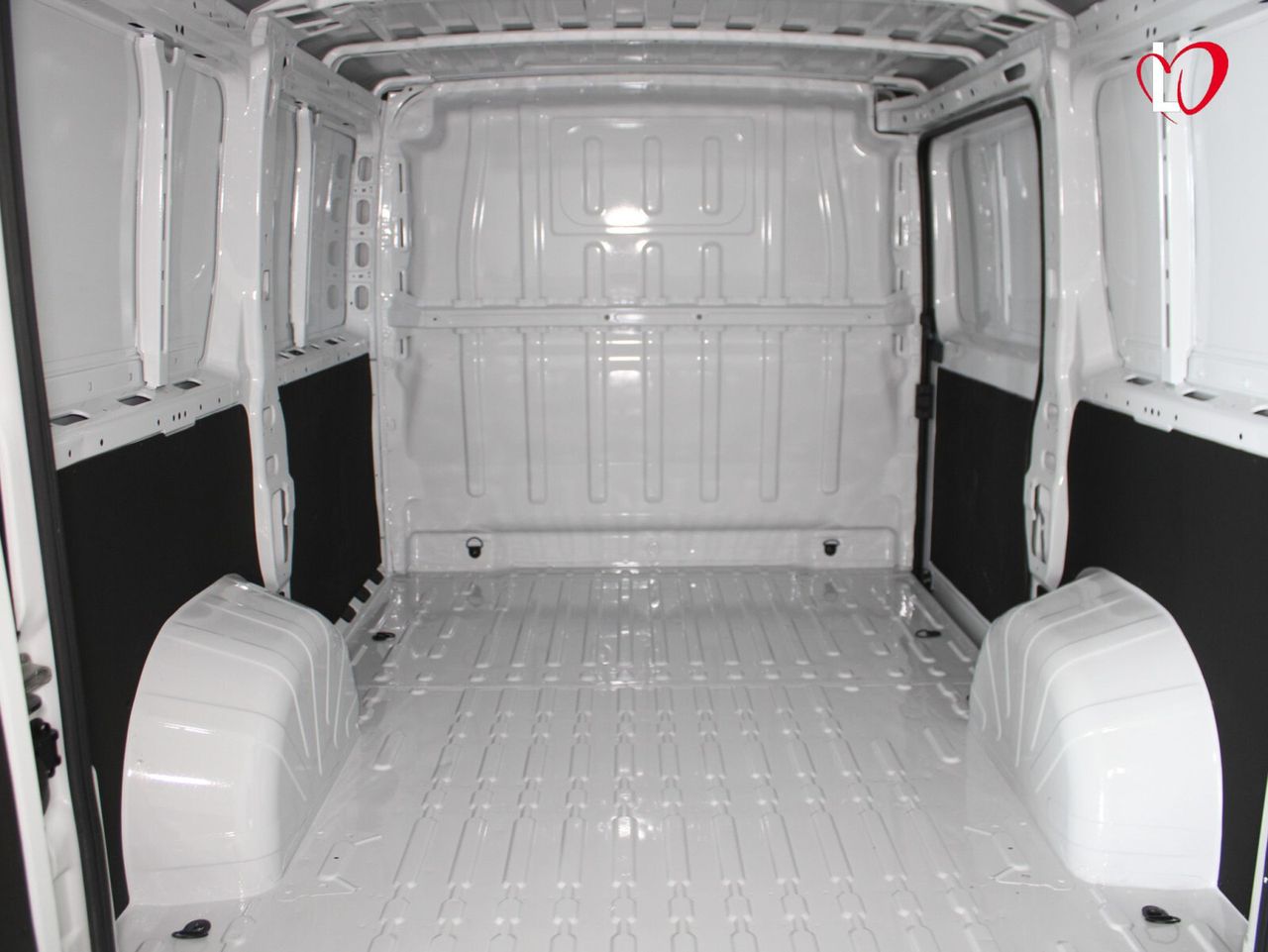 Fiat Ducato 2.2 MJET 30 L1 H1 FURGÓN CERRADO 140 - Foto 11