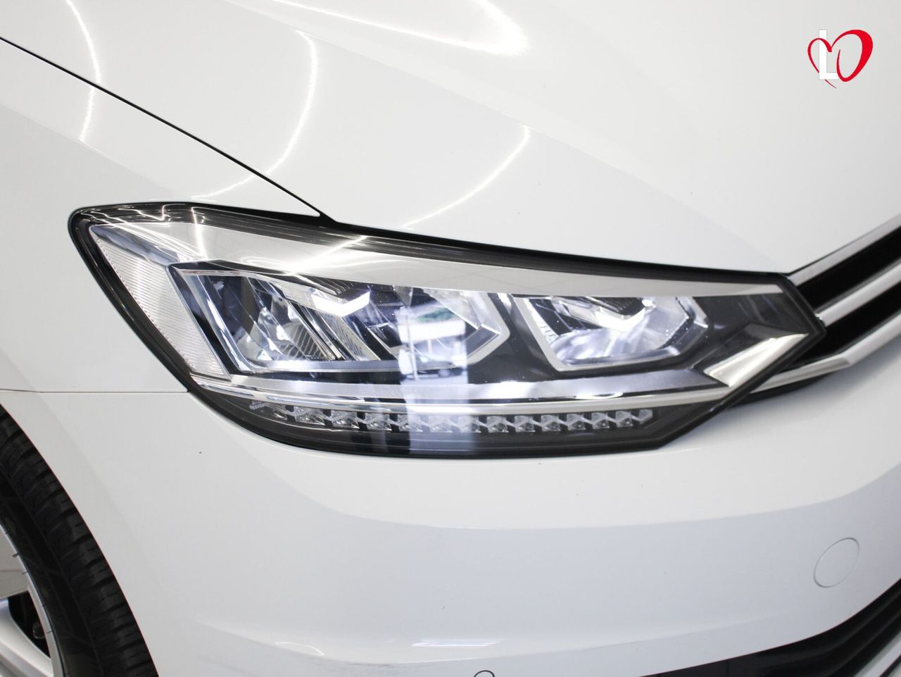 Volkswagen Touran Advance 2.0 TDI 90kW (122CV) - Foto 19