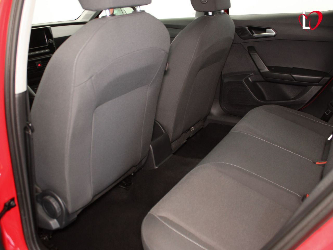 Seat Leon 2.0 TDI 85kW S&S Reference LAUNCH PACK - Foto 35