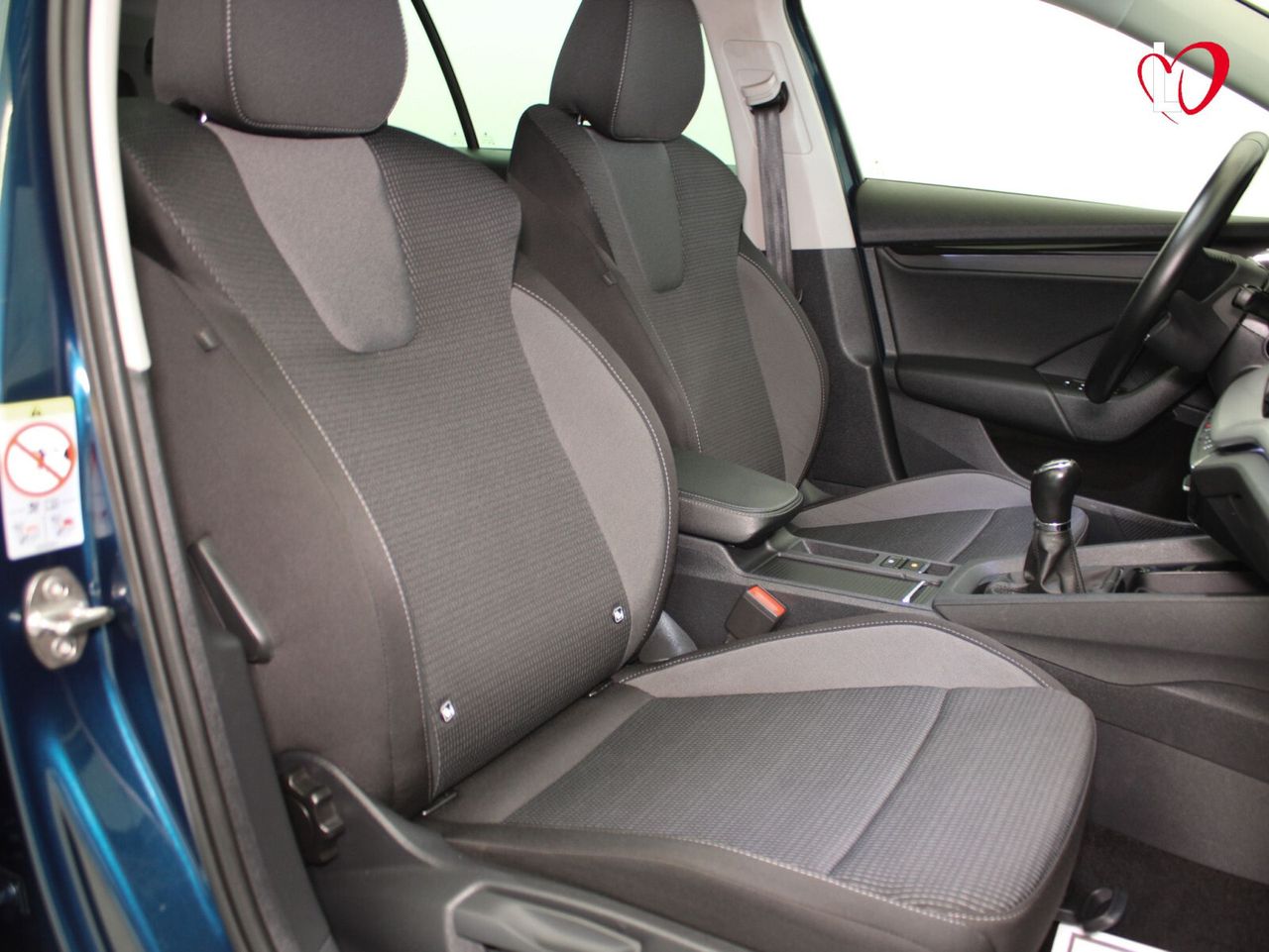 Skoda Octavia Combi 2.0 TDI 85kW Man Ambition Plus - Foto 33