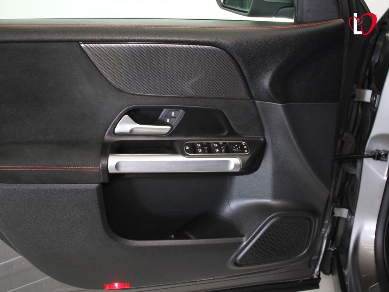 Mercedes GLB GLB 220 d 4MATIC BENZ DCT AMG 7 PLAZAS - Foto 19