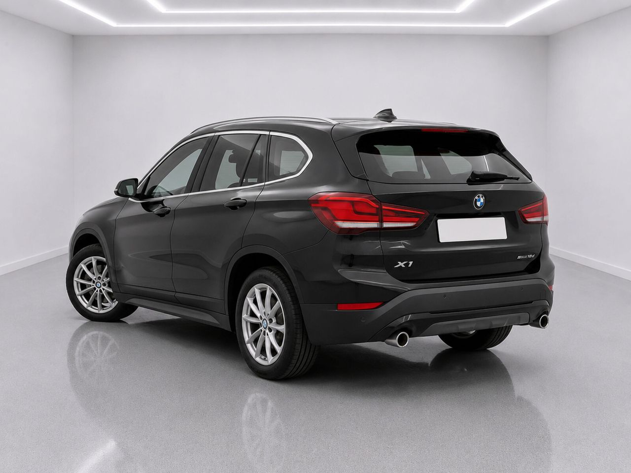 BMW X1 18dA SDRIVE CORPORATE 150 - Foto 4