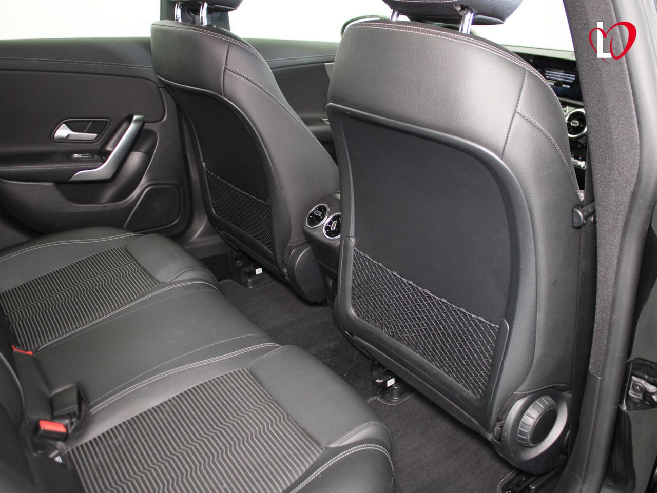Mercedes CLA CLA 200 D DCT Shooting Brake - Foto 37