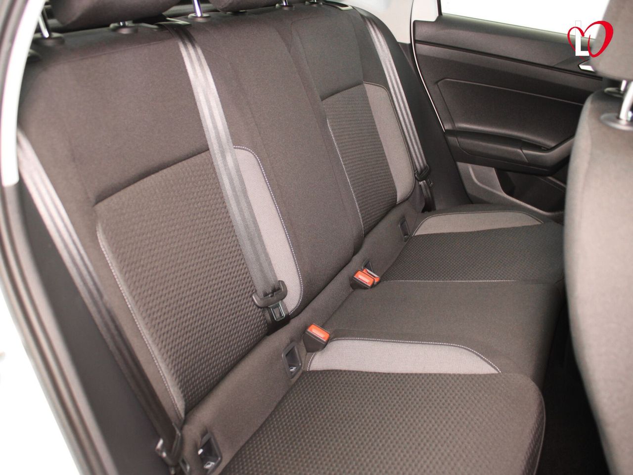 Volkswagen Polo Life 1.0 TSI 70kW (95CV) - Foto 34