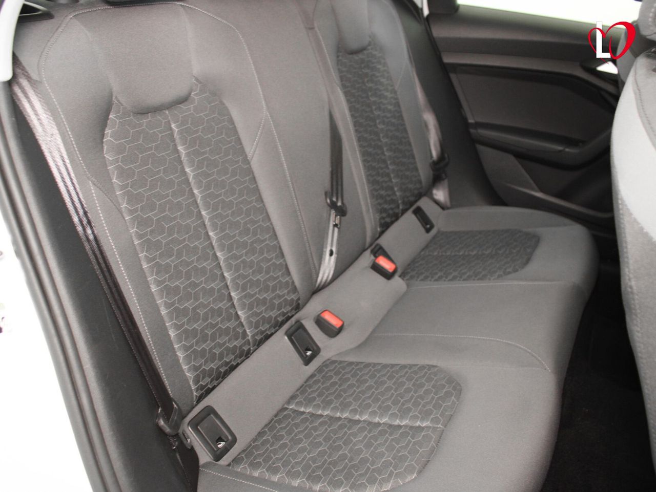 Audi A1 Sportback Adrenalin 35 TFSI 110kW S tron BLACK EDITION - Foto 41
