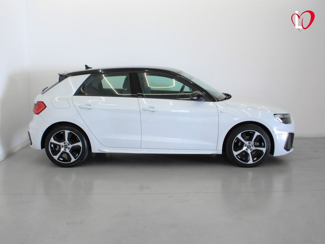 Audi A1 Sportback Adrenalin 35 TFSI 110kW S tron BLACK EDITION - Foto 45