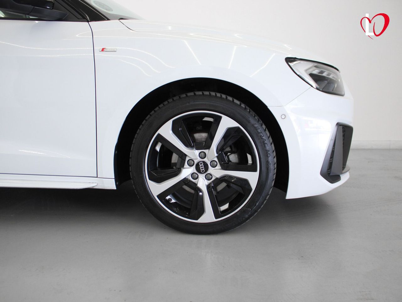 Audi A1 Sportback Adrenalin 35 TFSI 110kW S tron BLACK EDITION - Foto 15