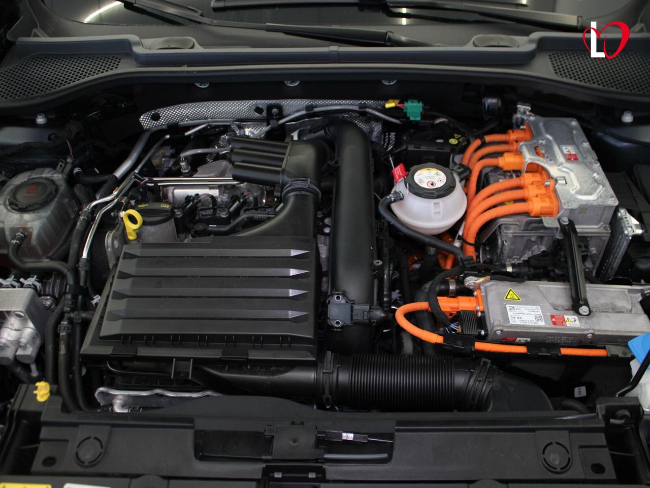 Cupra Formentor 1.4 e-Hybrid 150kW (204 CV) DSG - Foto 17