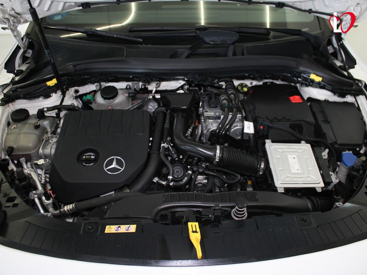 Mercedes GLA GLA 250 e AMG LINE + PAQUETE PREMIUM - Foto 16