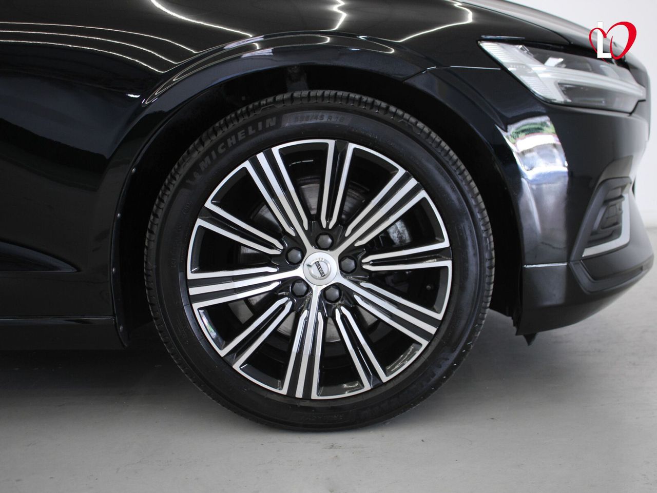 Volvo V60 2.0 B4 (D) Inscription Auto - Foto 16