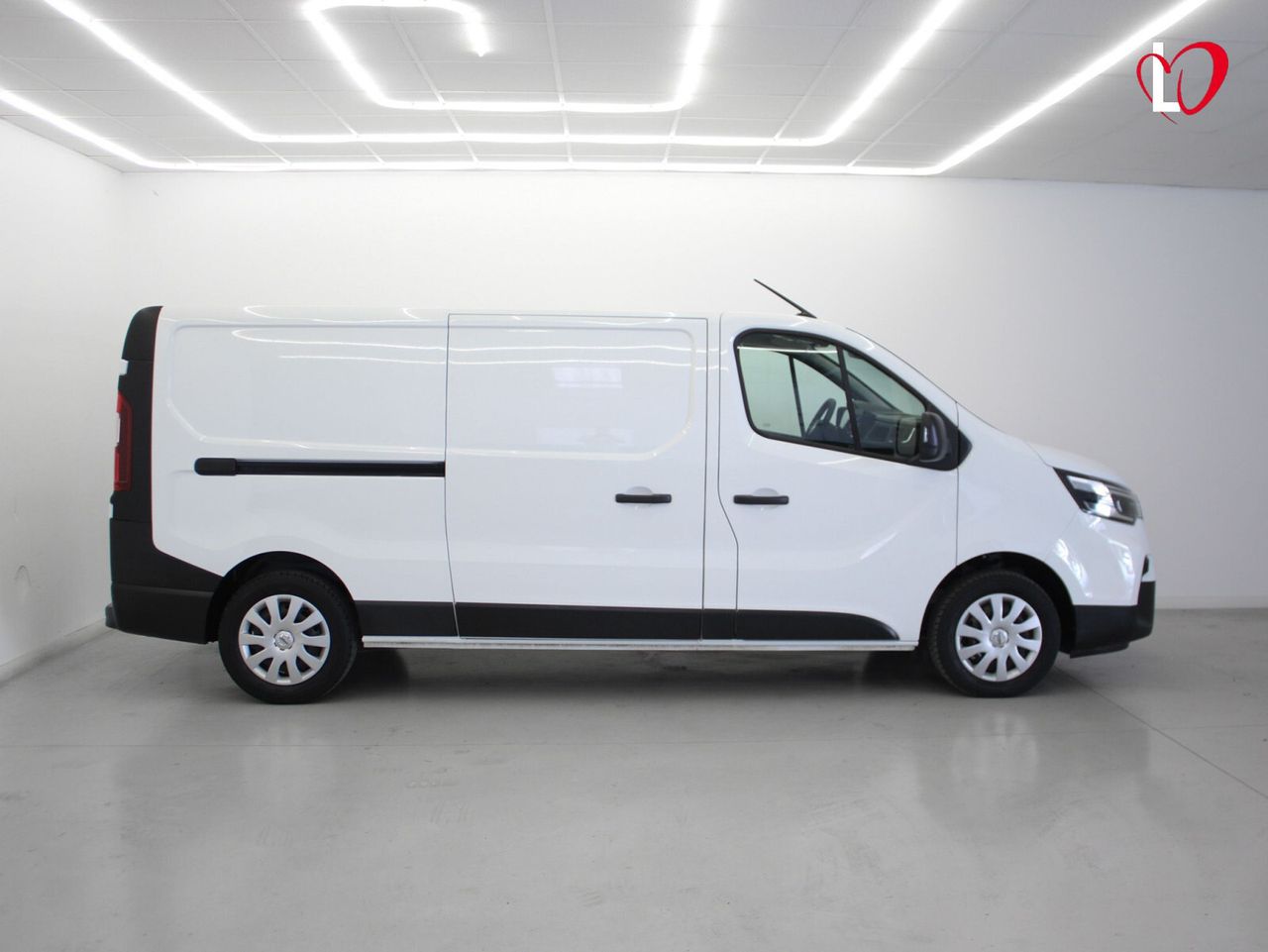 Nissan Primastar 2.0 DCI FURGON. L2 H1 130 - Foto 29
