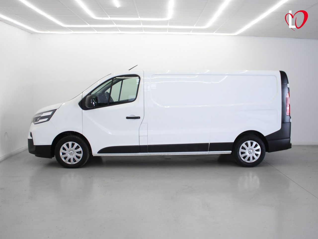 Nissan Primastar 2.0 DCI FURGON. L2 H1 130 - Foto 31