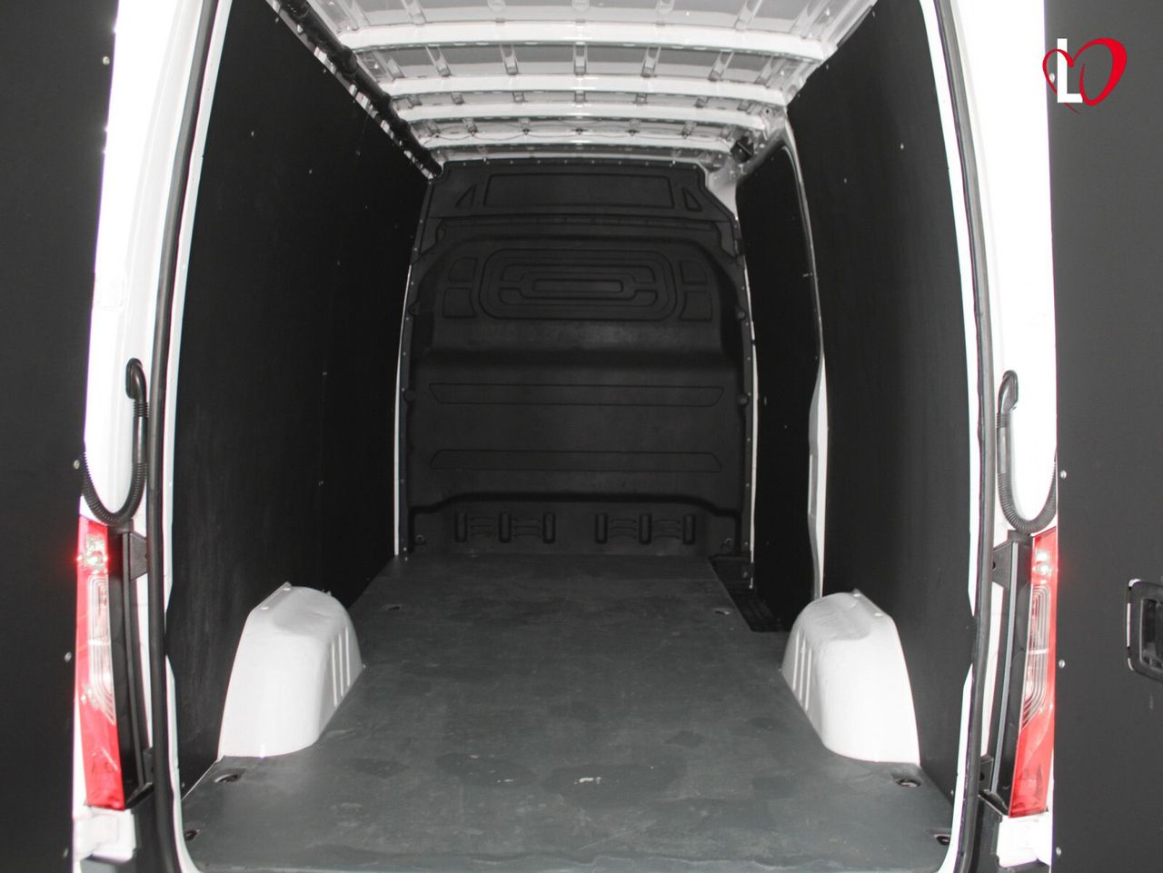Mercedes Sprinter 315 CDI AUTO. FURGON MEDIO 150 - Foto 11