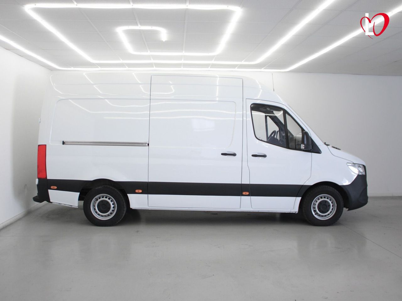 Mercedes Sprinter 315 CDI AUTO. FURGON MEDIO 150 - Foto 31