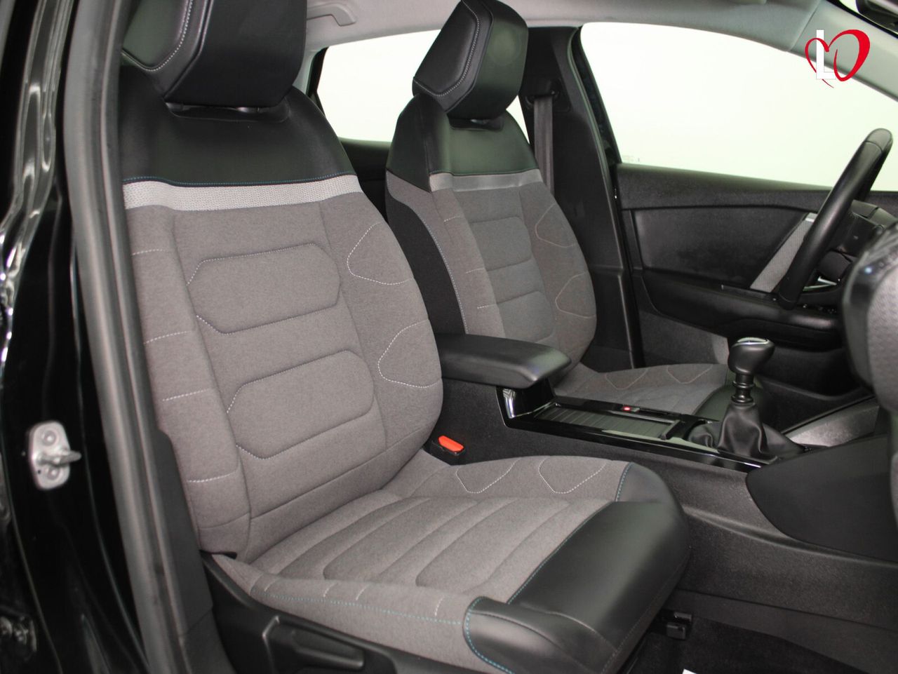 Citroën C4 BlueHdi 110 S&S Feel Pack - Foto 33