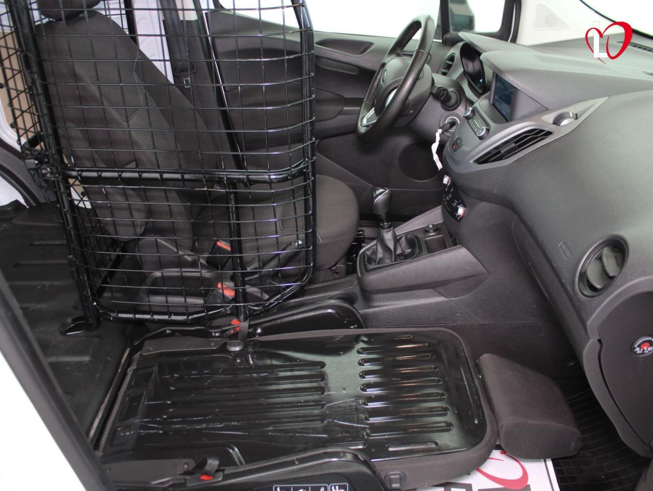 Ford Transit Courier 1.5 TDCI FURGON GPS 75 - Foto 11