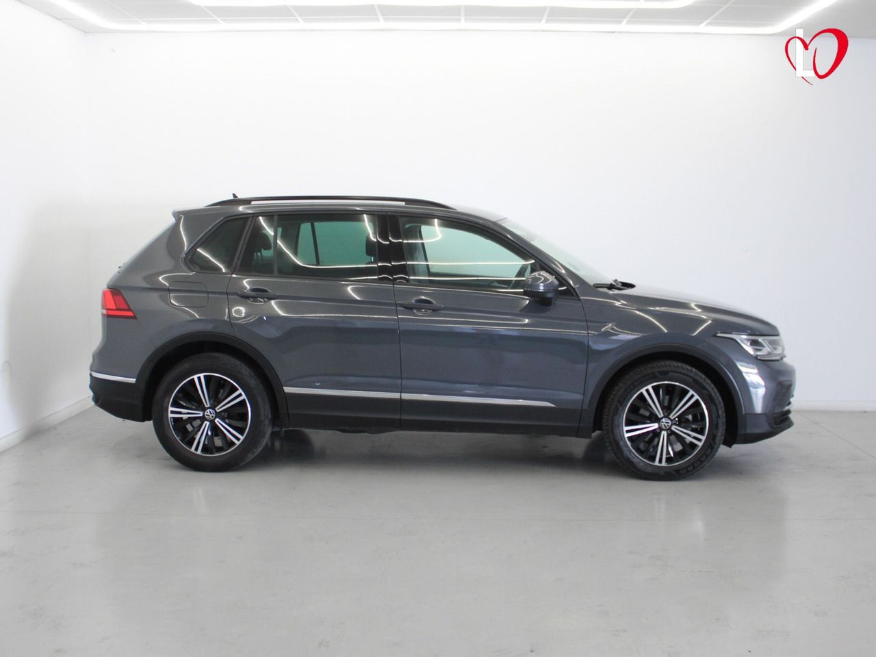 Volkswagen Tiguan Life 2.0 TDI 110kW (150CV) DSG - Foto 42