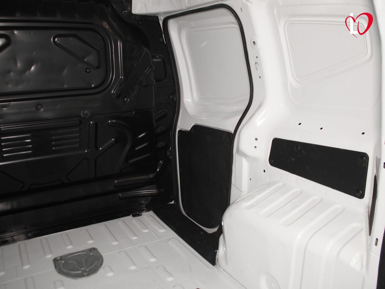 Fiat Fiorino 1.3 MJET CARGO SX 80 - Foto 25