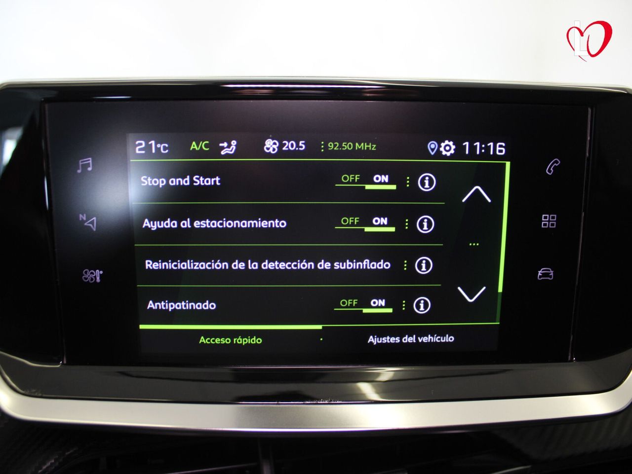 Peugeot 2008 Allure Pack BlueHDI 81kW (110CV) - Foto 29