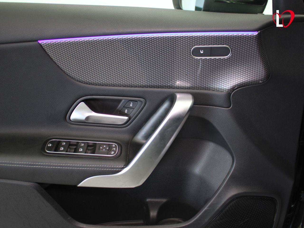Mercedes Clase A A 200 d PROGRESIVE - Foto 19