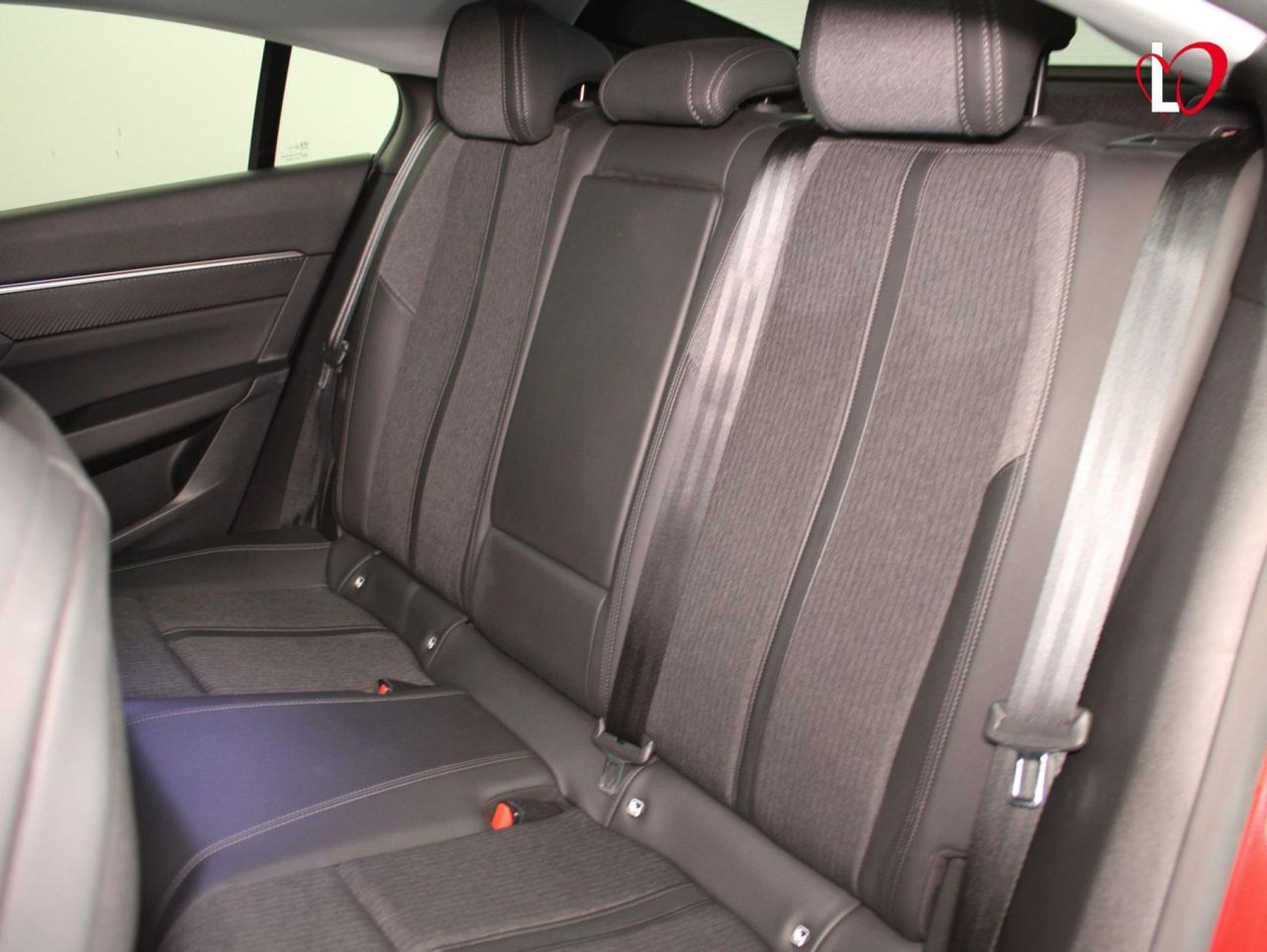 Peugeot 508 SW Allure Pack BlueHDi 130 S&S EAT8 - Foto 41