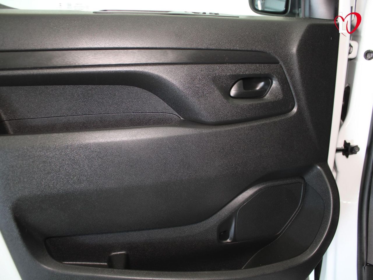 Fiat Scudo SCUDO FURGÓN 1.5 L 120 S&S MT - Foto 18