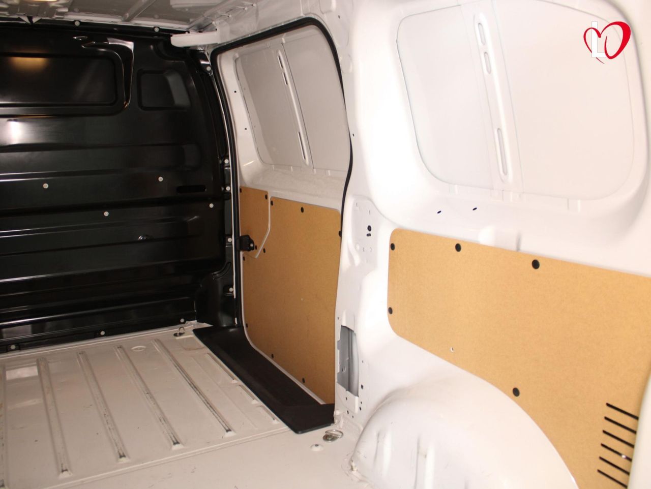 Fiat Scudo SCUDO FURGÓN 1.5 L 120 S&S MT - Foto 29