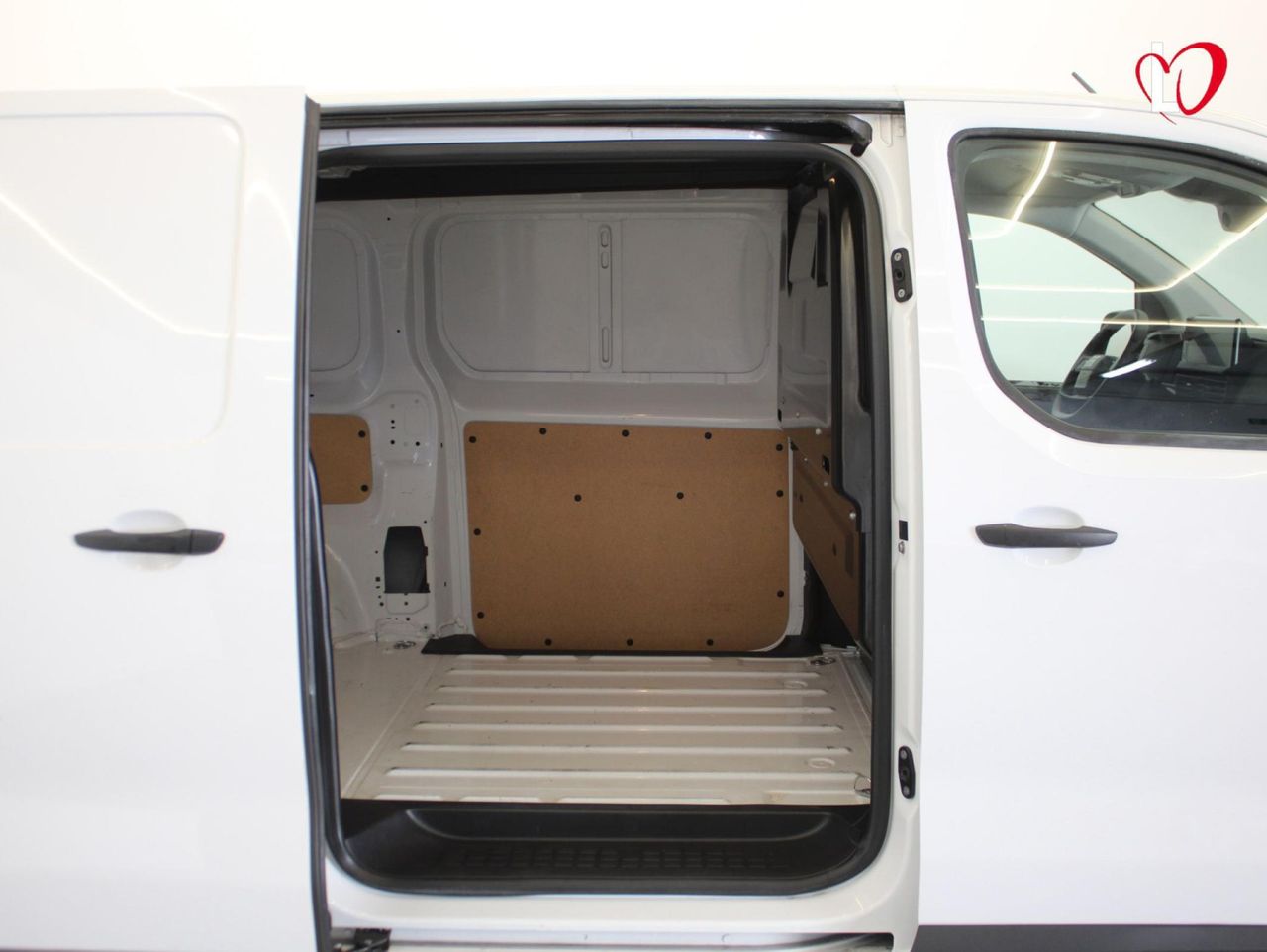 Fiat Scudo SCUDO FURGÓN 1.5 L 120 S&S MT - Foto 8