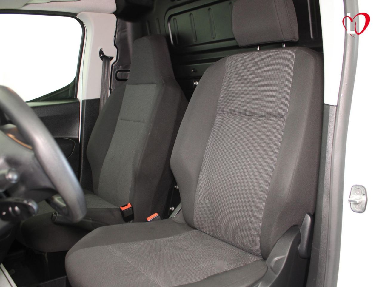 Peugeot Partner BlueHDI STANDARD 100 - Foto 17