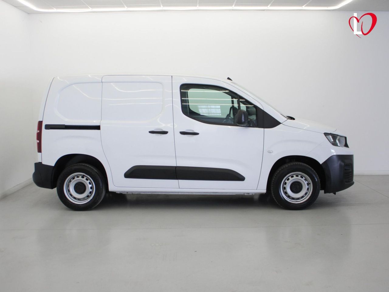 Peugeot Partner BlueHDI STANDARD 100 - Foto 29