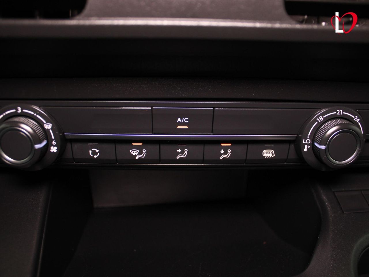 Peugeot Partner BlueHDI STANDARD 100 - Foto 23
