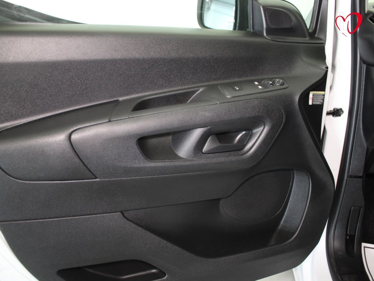 Peugeot Partner PARTNER Standard 600kg BlueHDi 100 - Foto 18