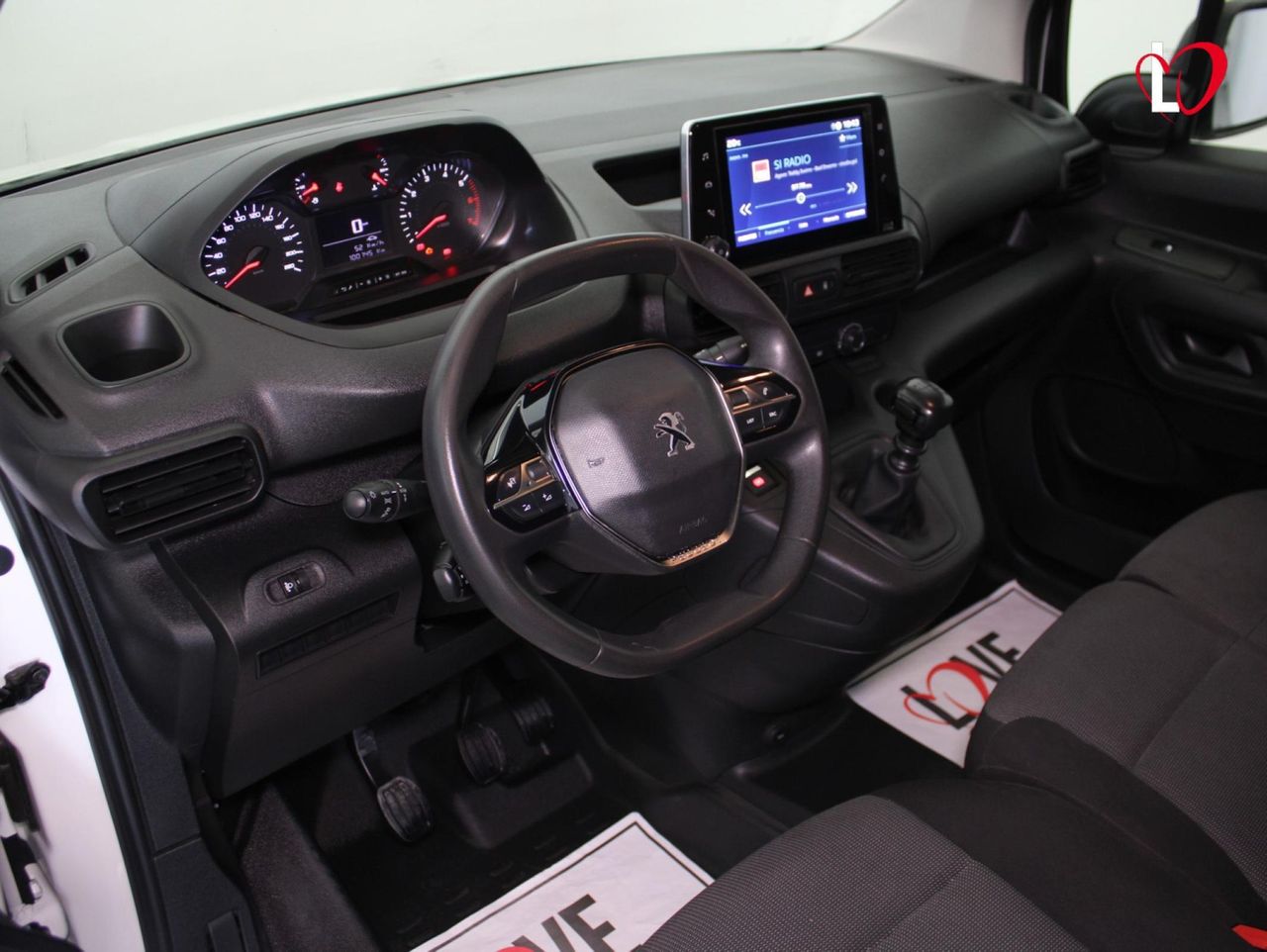 Peugeot Partner PREMIUM STANDARD BlueHDI 100 S&S 6 VEL MAN 3 PLAZAS - Foto 17
