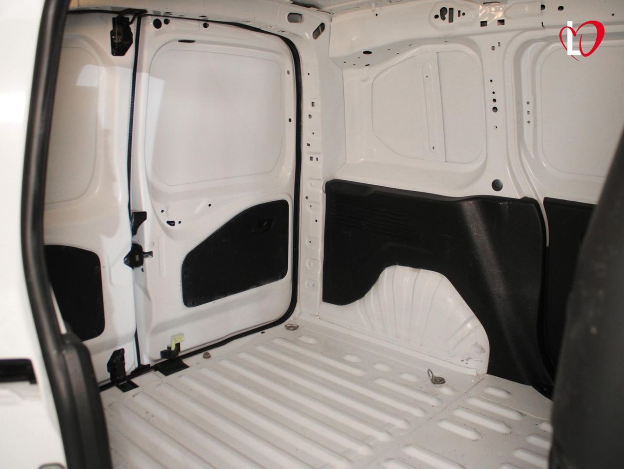 Peugeot Partner PREMIUM STANDARD BlueHDI 100 S&S 6 VEL MAN 3 PLAZAS - Foto 9