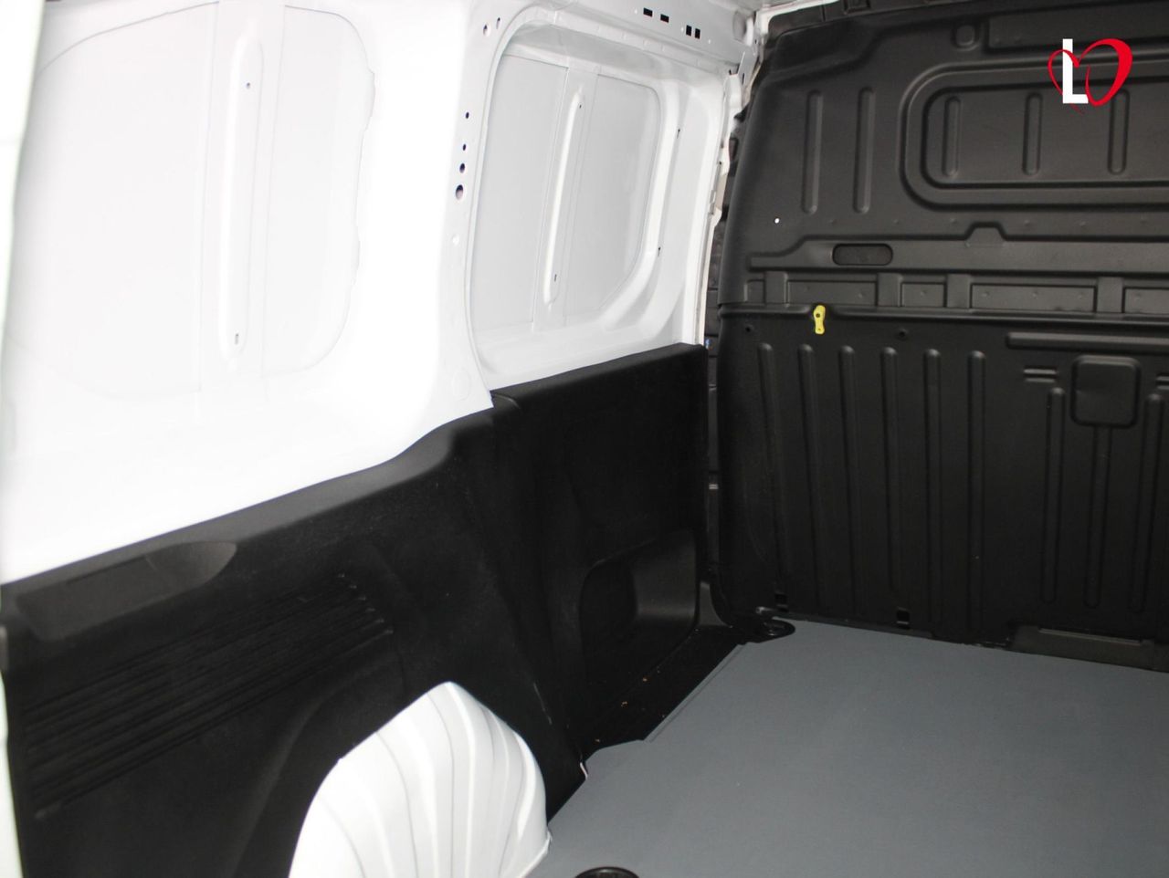 Peugeot Partner PREMIUN STANDARD BlueHDI 100 S&S 6 VEL MAN 3 PLAZAS - Foto 29
