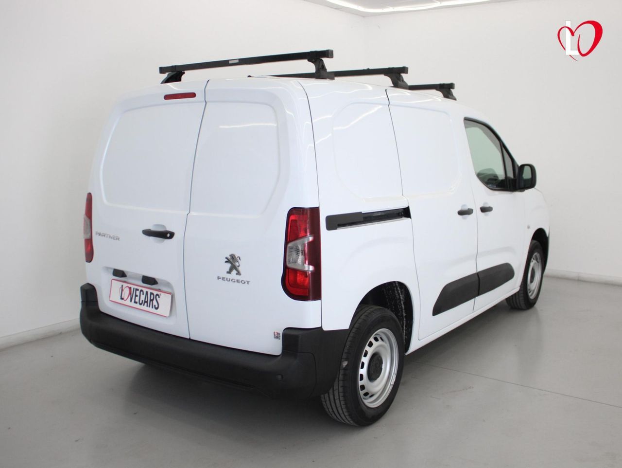 Peugeot Partner PREMIUN STANDARD BlueHDI 100 S&S 6 VEL MAN 3 PLAZAS - Foto 6