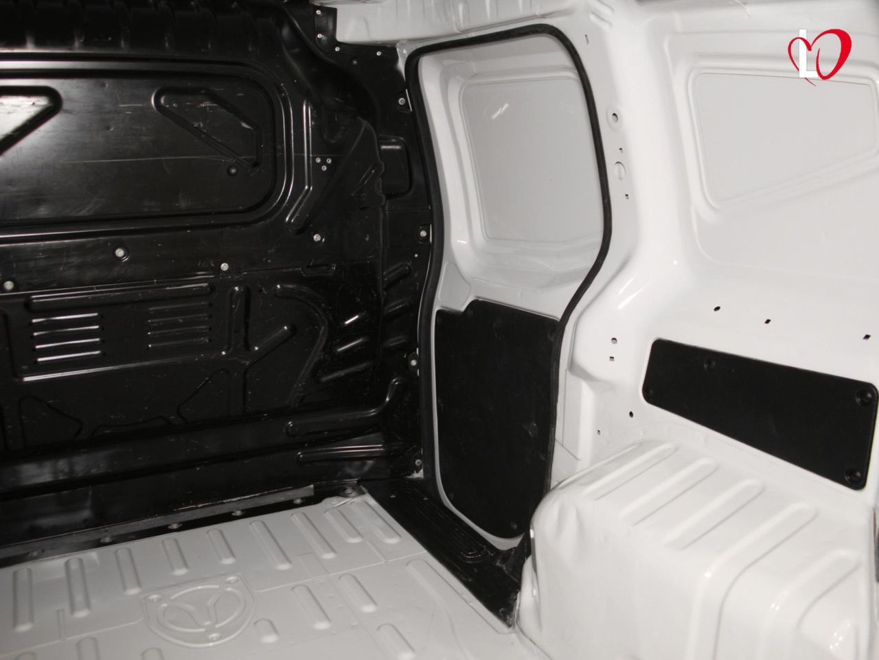 Fiat Fiorino 1.3 MJET CARGO SX 95 - Foto 27