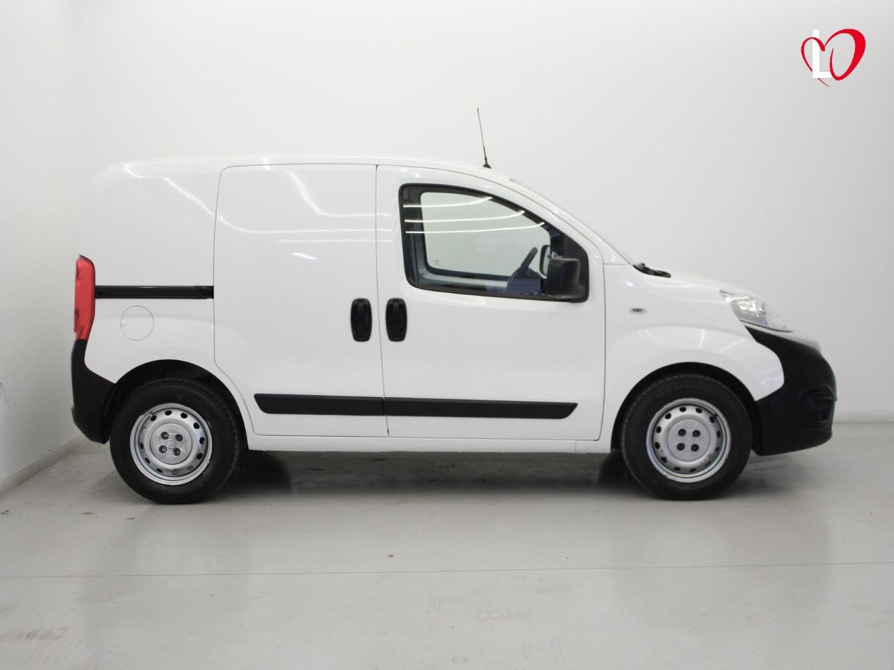 Fiat Fiorino 1.3 MJET CARGO SX 95 - Foto 29
