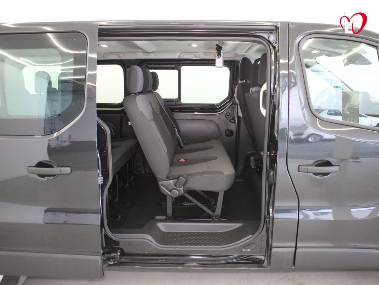 Nissan Primastar 2.0 DCI N CONNECTA L2 9 PLAZAS 150 - Foto 8