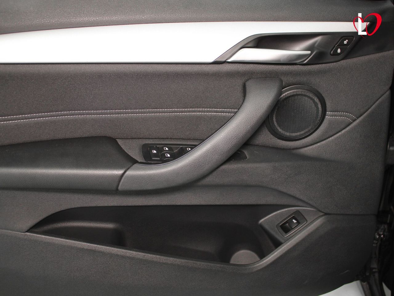 BMW X1 sDrive18dA Corporate - Foto 16