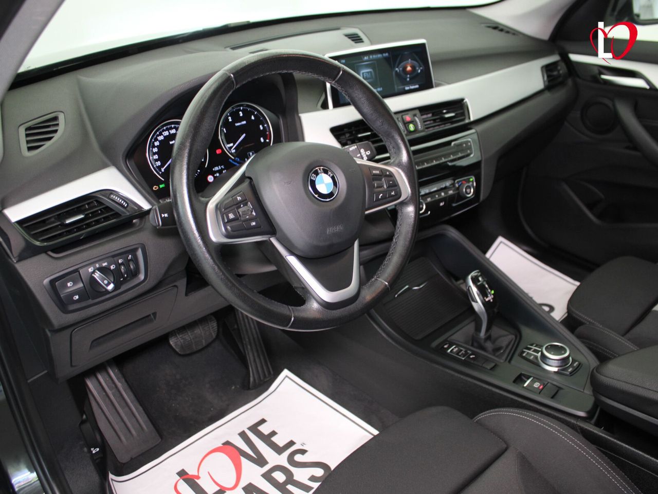 BMW X1 sDrive18dA Corporate - Foto 18