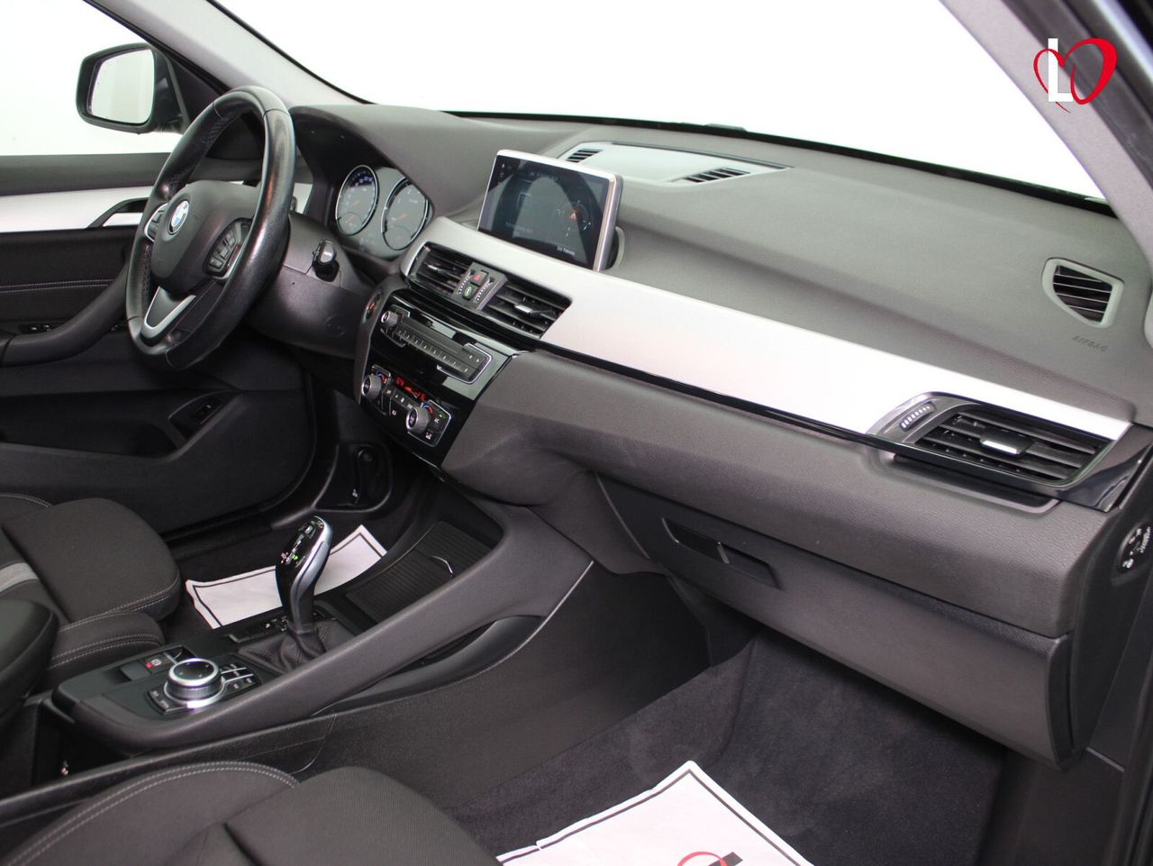 BMW X1 sDrive18dA Corporate - Foto 31