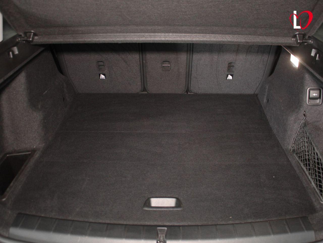 BMW X1 sDrive18dA Corporate - Foto 38