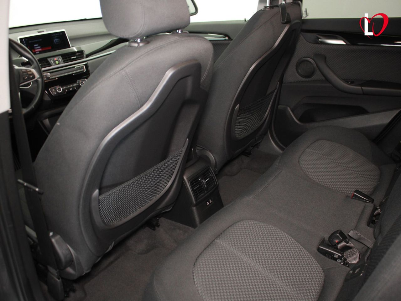 BMW X1 sDrive18dA Corporate - Foto 36