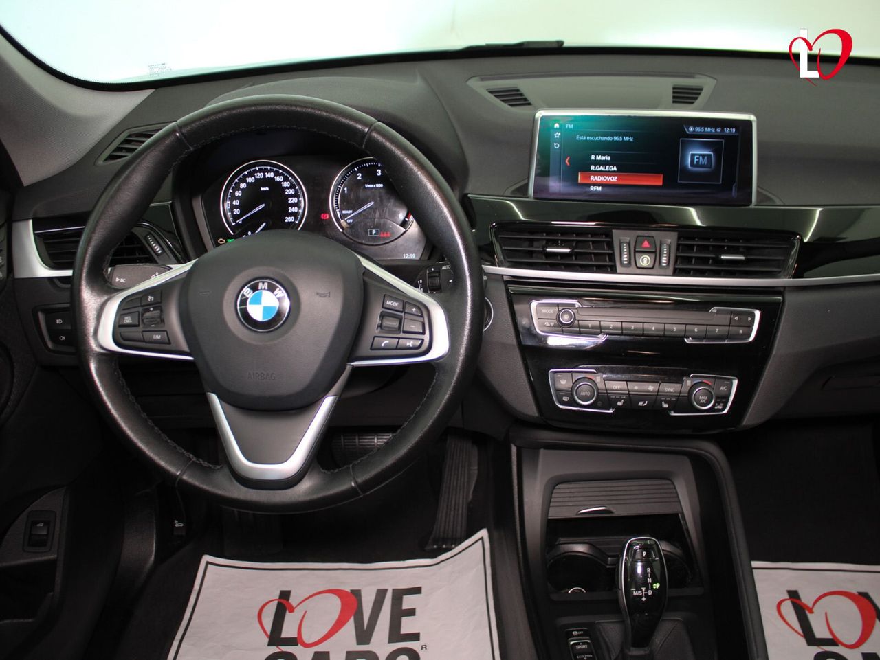 BMW X1 sDrive18dA Corporate - Foto 21