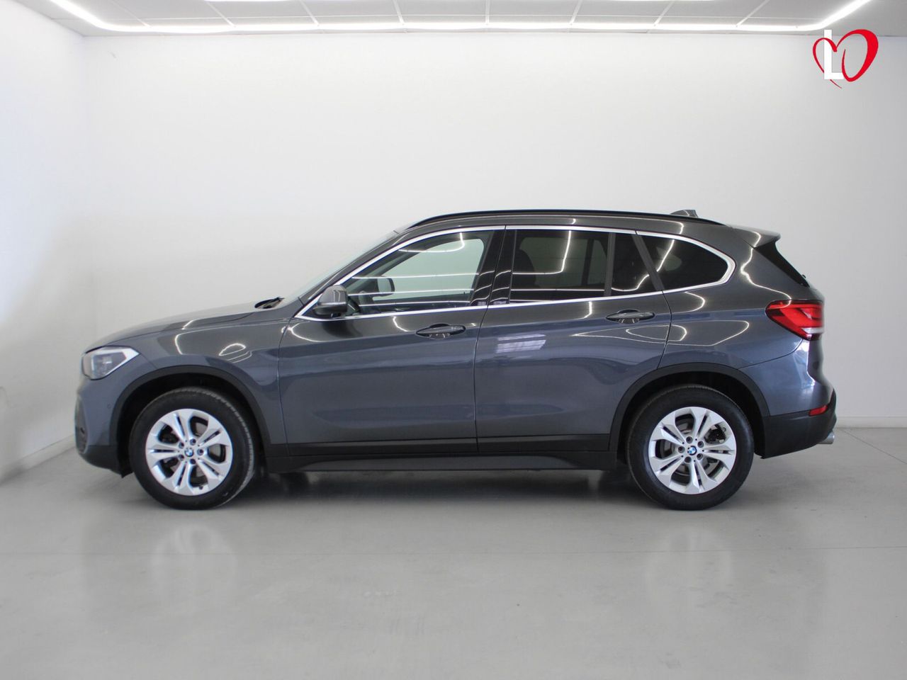 BMW X1 sDrive18dA Corporate - Foto 47