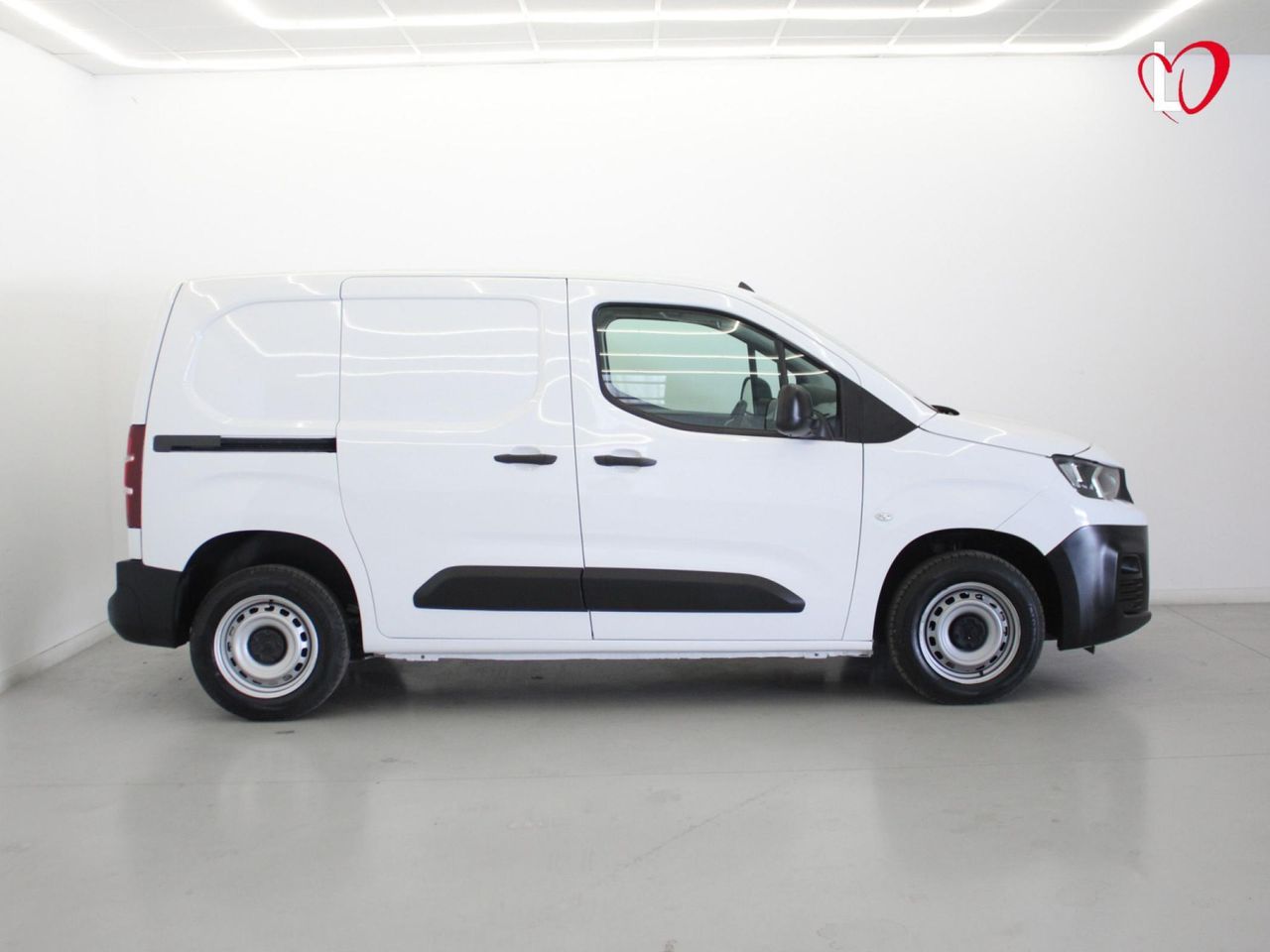 Peugeot Partner STANDARD BlueHDI FURGÓN 6 VEL 100 - Foto 31