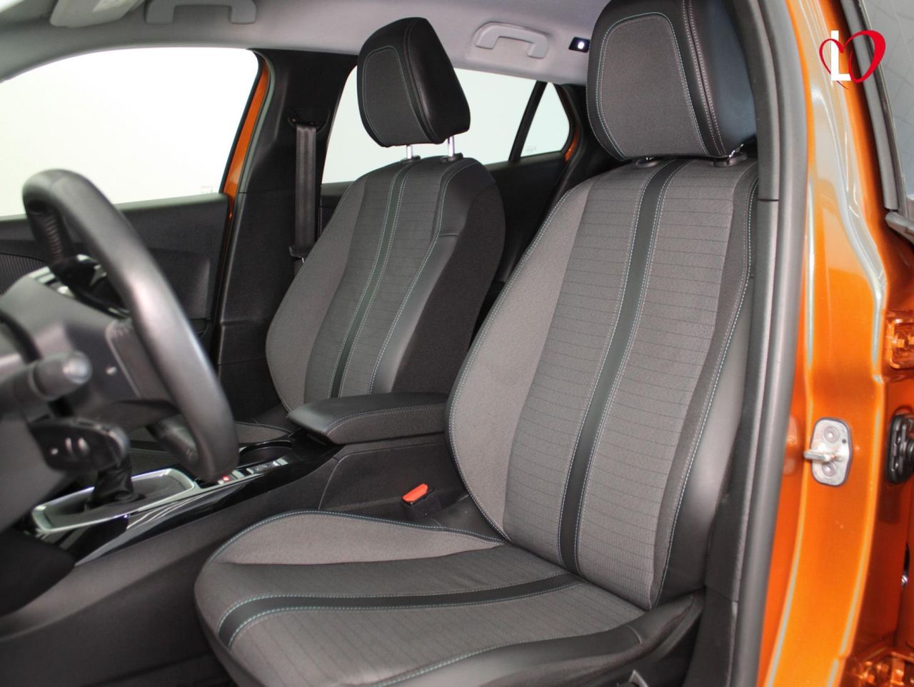 Peugeot 2008 Allure Pack BlueHDI 81kW (110CV) - Foto 18