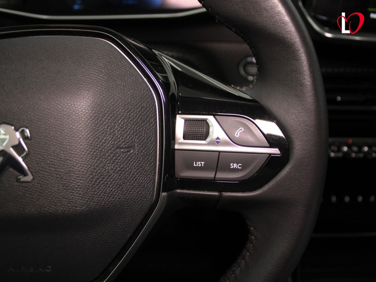 Peugeot 2008 Allure Pack BlueHDI 81kW (110CV) - Foto 25