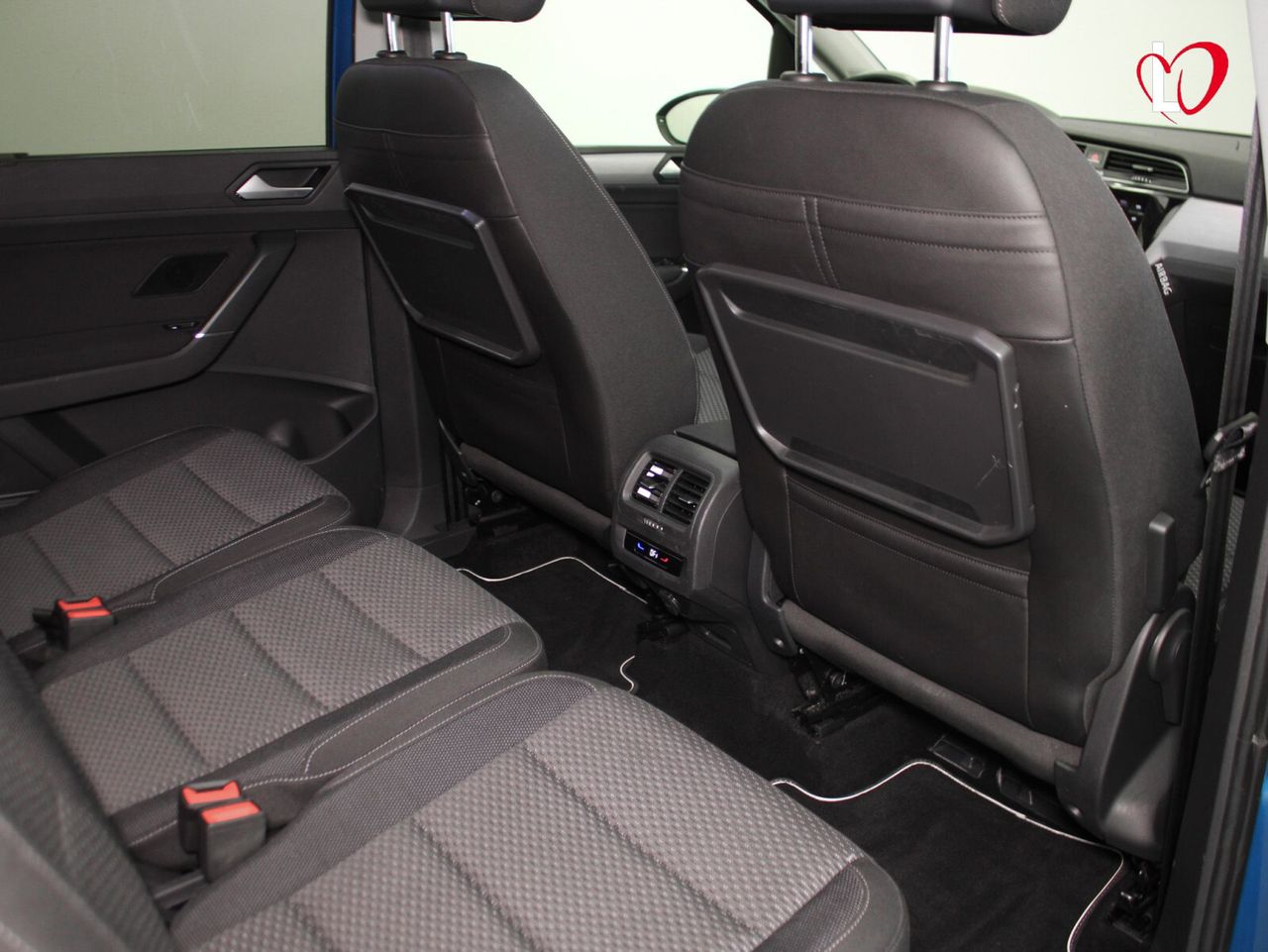 Volkswagen Touran Advance 2.0 TDI 90kW (122CV) - Foto 39